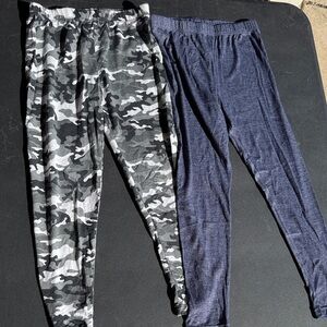 32 Degrees Kids Camouflage and Blue Bottoms size S